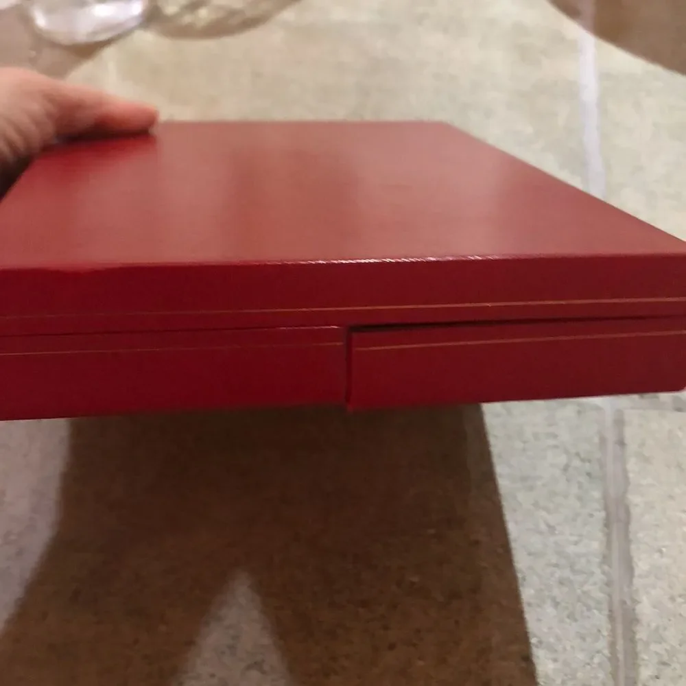 Vintage Large jewelry box.